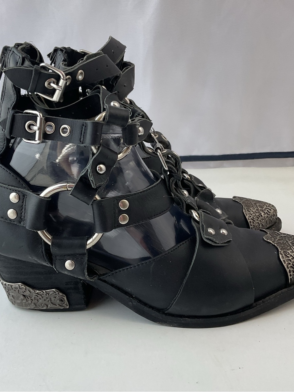 Extremely Rare Jeffrey Campbell Temeku Black/Silver Leather Boots Women’s Size 8 - Picture 7 of 16